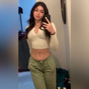 Meet your Posher, Bella